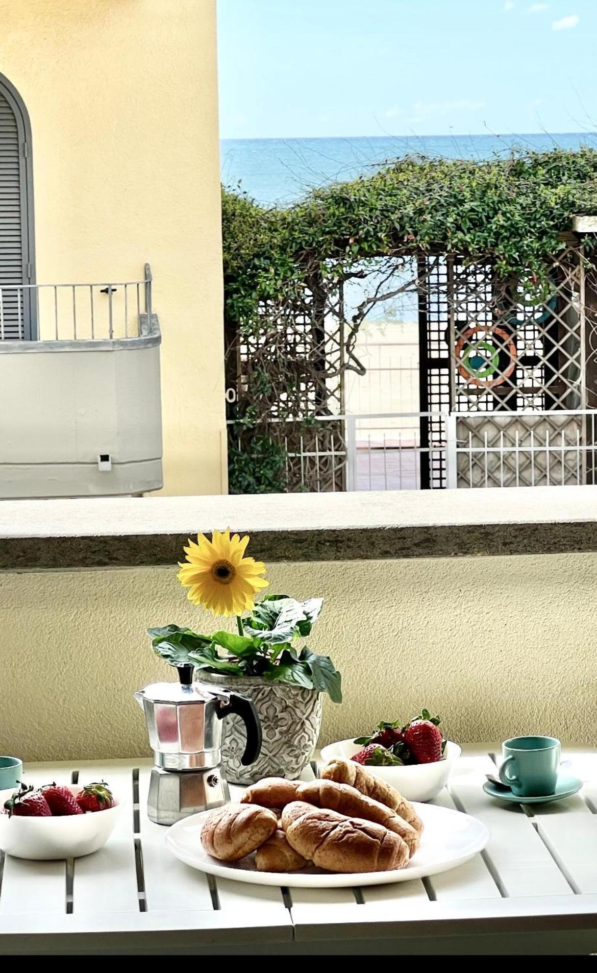 Mono Rosina, Aria Condizionata E Balcone A Soli 50 Metri Dal Mare! By Alfareal Castiglione della Pescaia Exterior foto